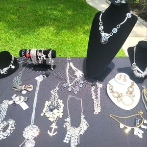 Fashion Jewelry selling in Lots